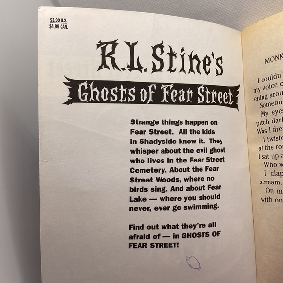 R.L. Stine’s Ghosts of Fear Street #29 The Tale of The Blue Monkey 1998 Horror - Picture 8 of 12